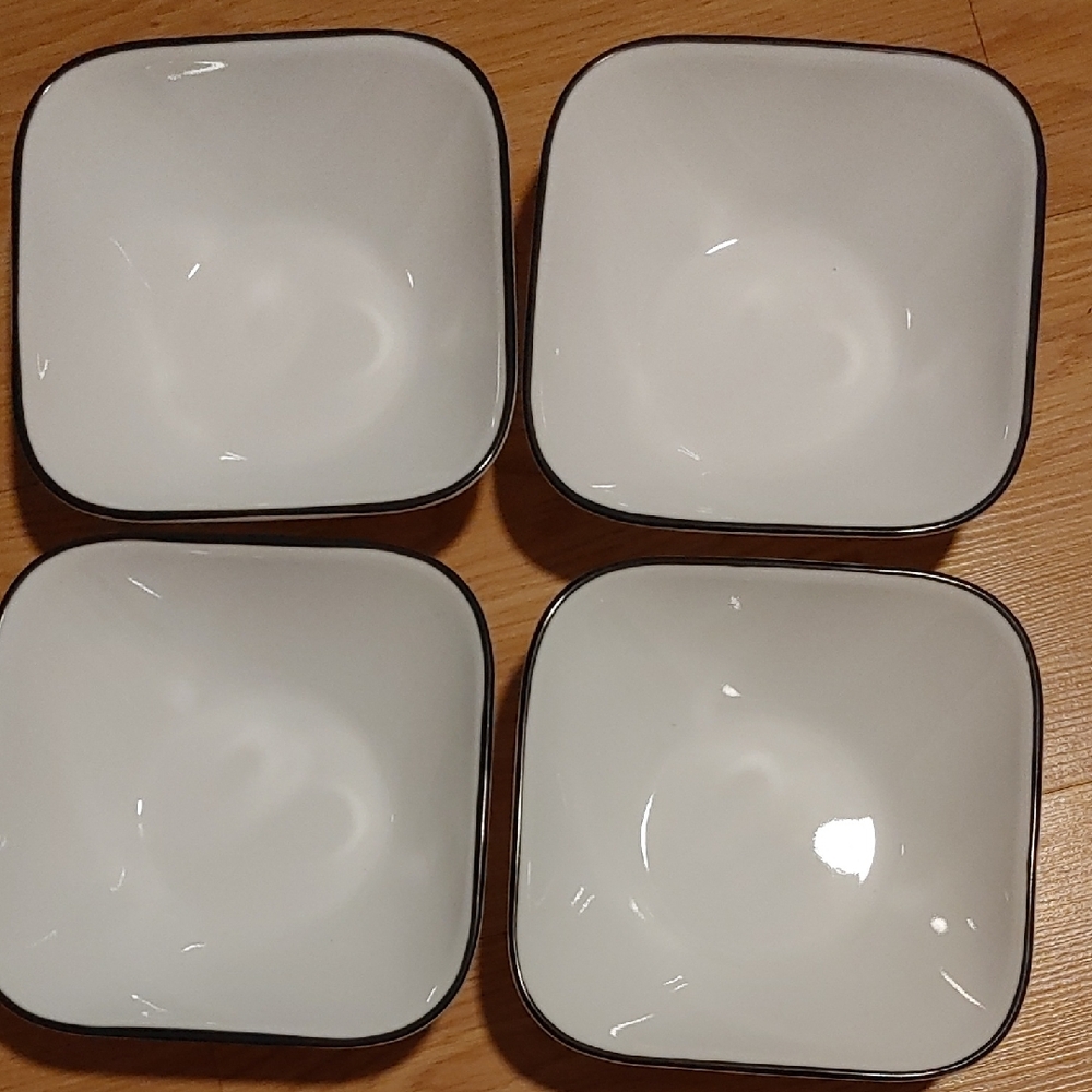 Corelle White Square Bowls with Black Edges
